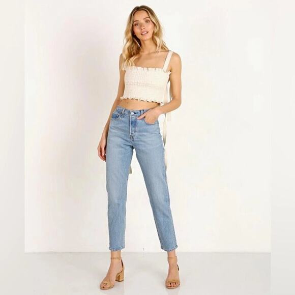 Levi's Women's Blue Light Wash Wedgie Icon Fit Straight Leg Jeans Size 25 - Picture 1 of 10